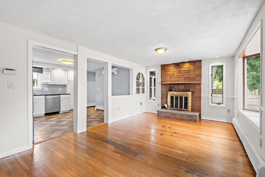 Casa em Natick — foto 8