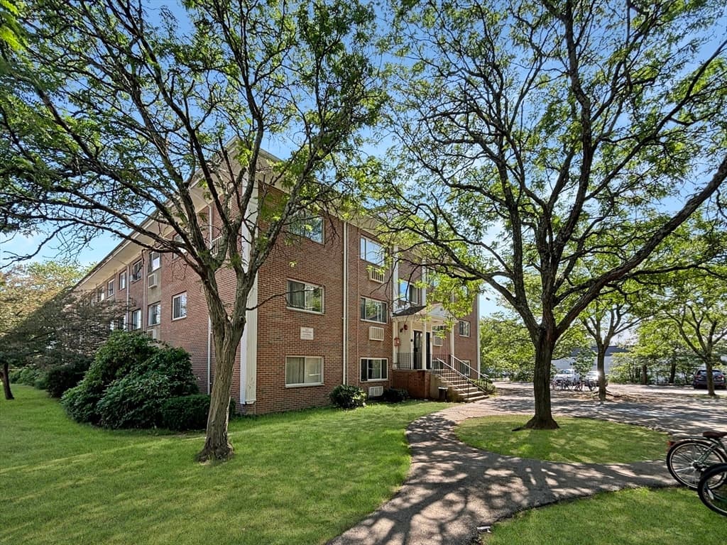 Condomínio em Framingham — foto 2