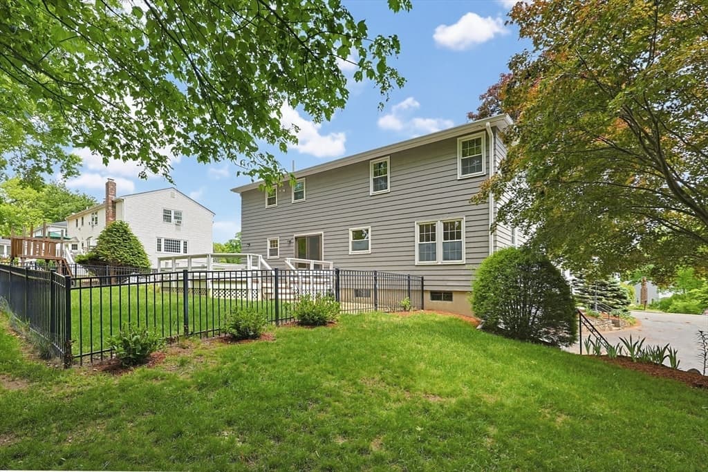 Casa em Framingham — foto 8