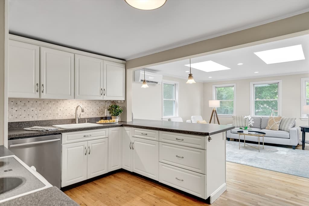 Casa em Natick — foto 8