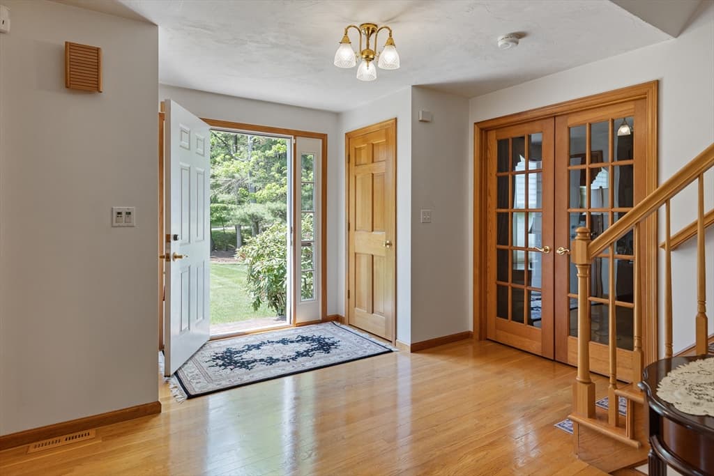 Casa em Hopkinton — foto 8