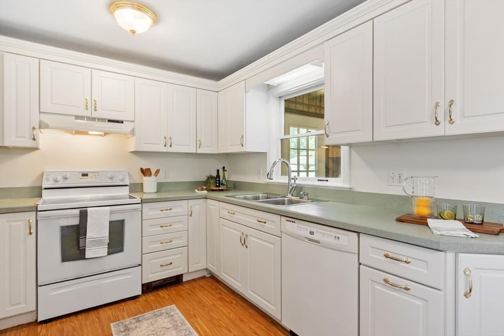 Casa em Framingham — foto 6