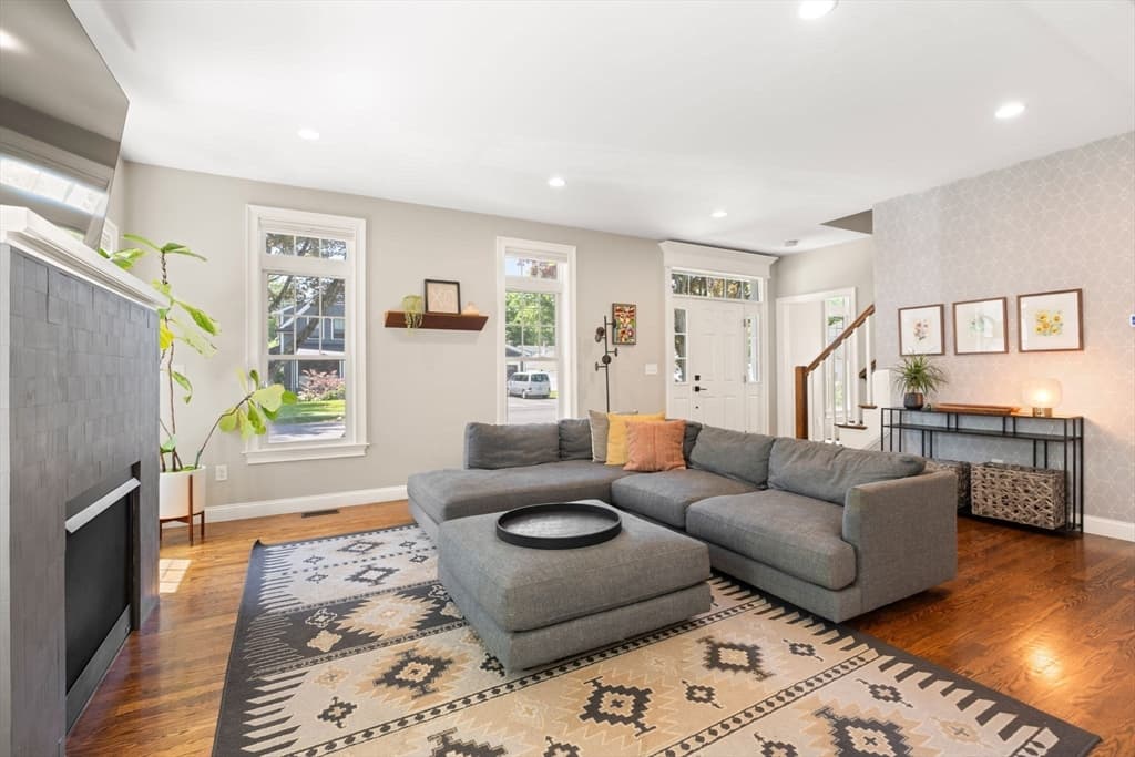 Casa em Natick — foto 8