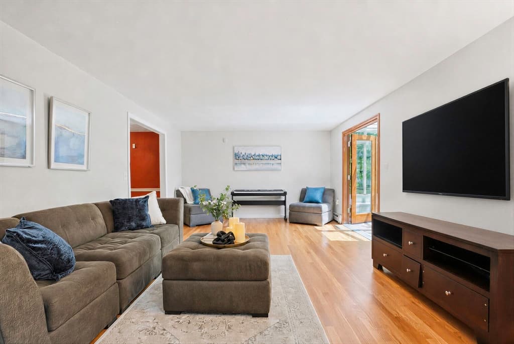 Casa em Hopkinton — foto 2
