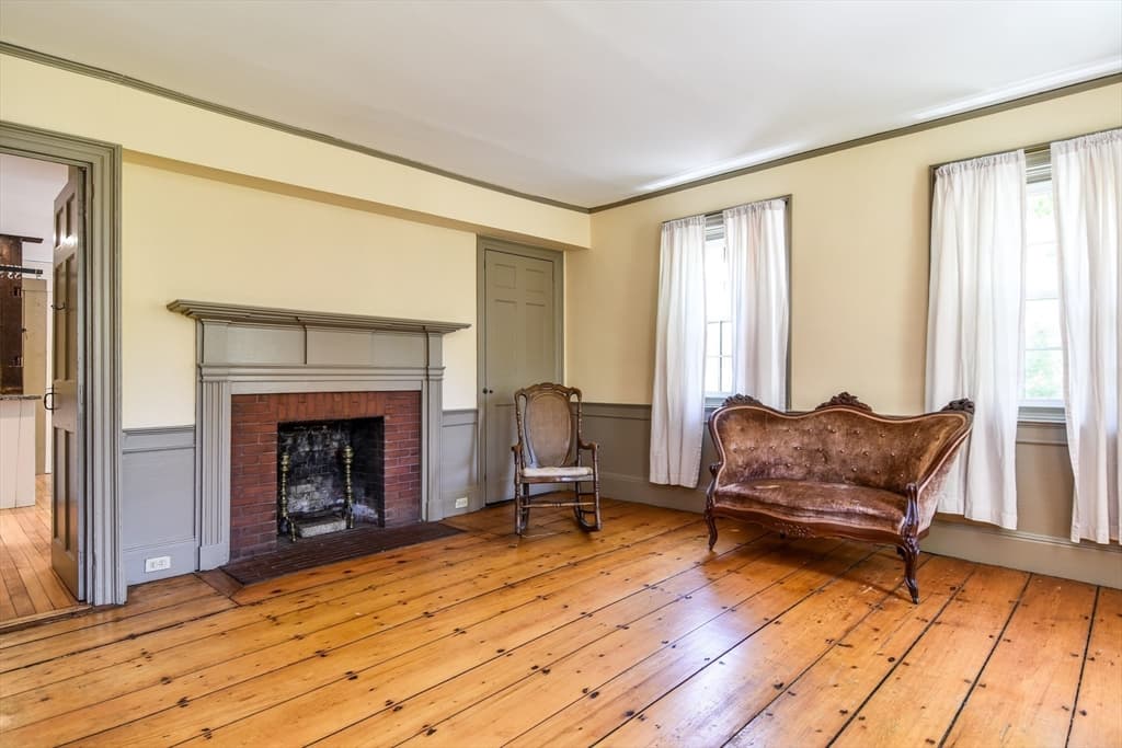 Casa em Framingham — foto 2