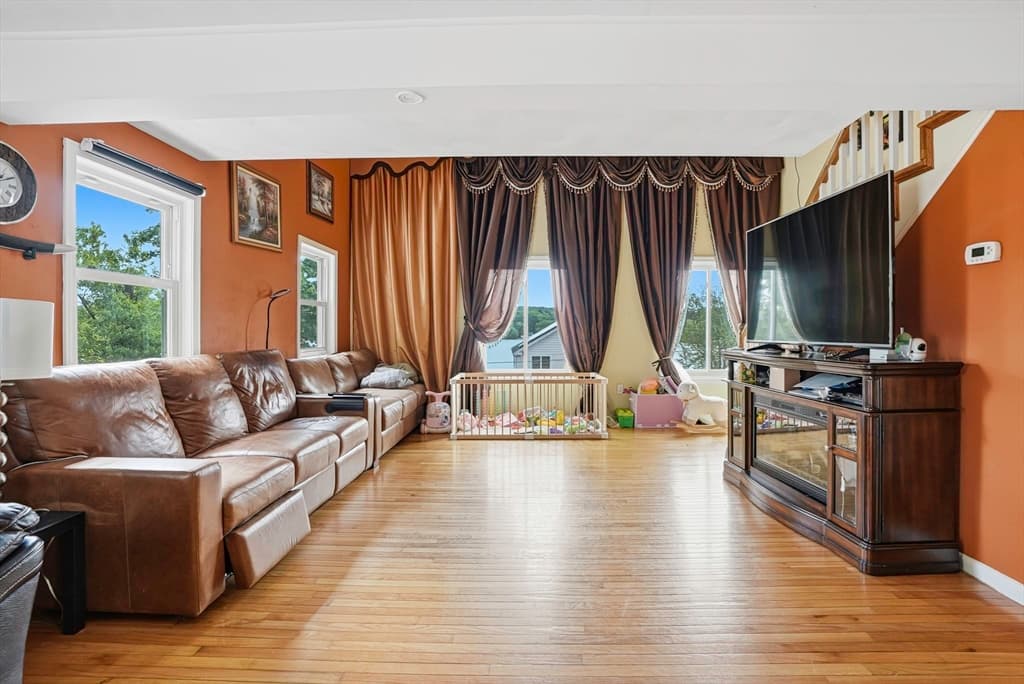 Casa em Marlborough — foto 9