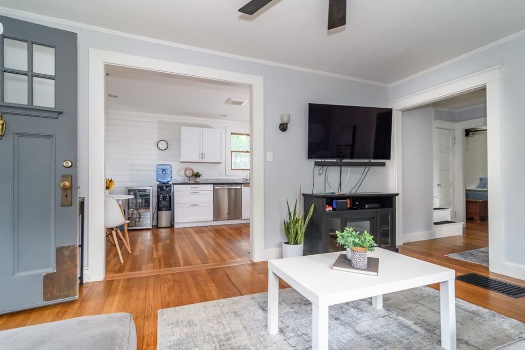 Casa em Natick — foto 7