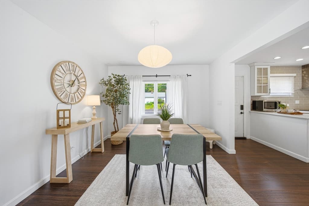 Casa em Natick — foto 6