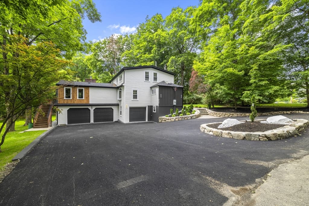 Casa em Framingham — foto 2