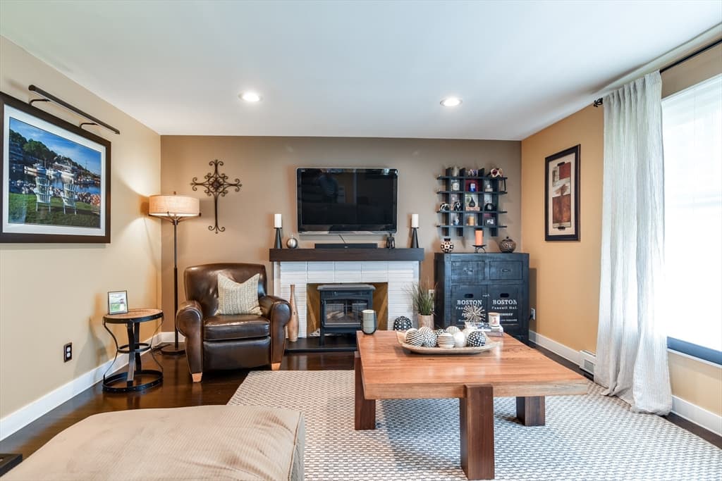 Casa em Framingham — foto 4