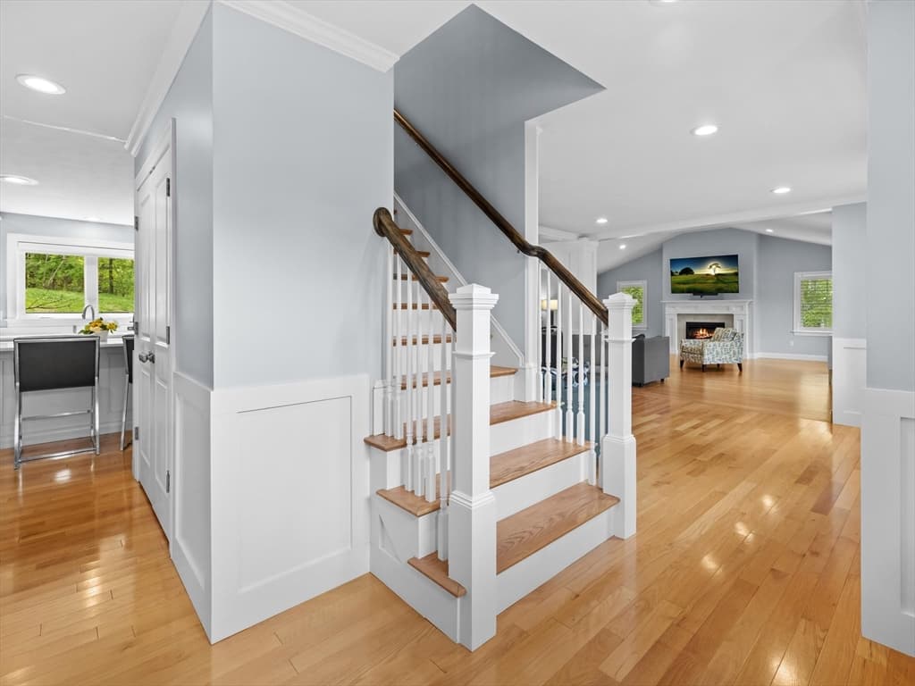 Casa em Hopkinton — foto 4