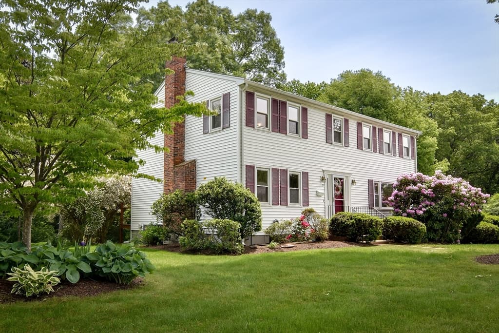 Casa em Framingham — foto 2