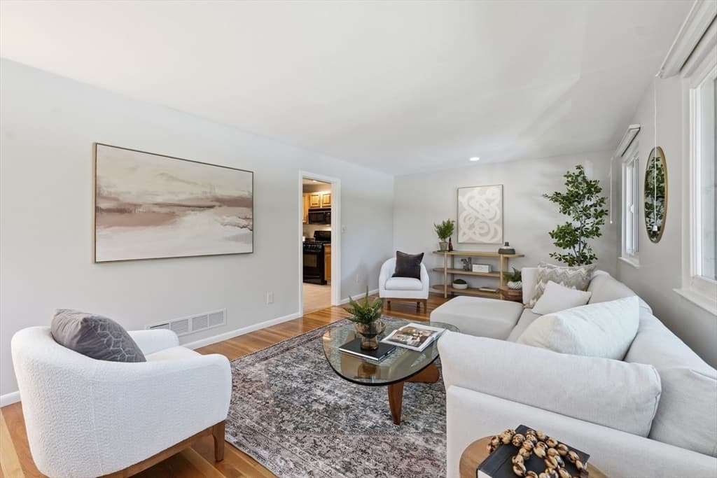 Casa em Framingham — foto 6