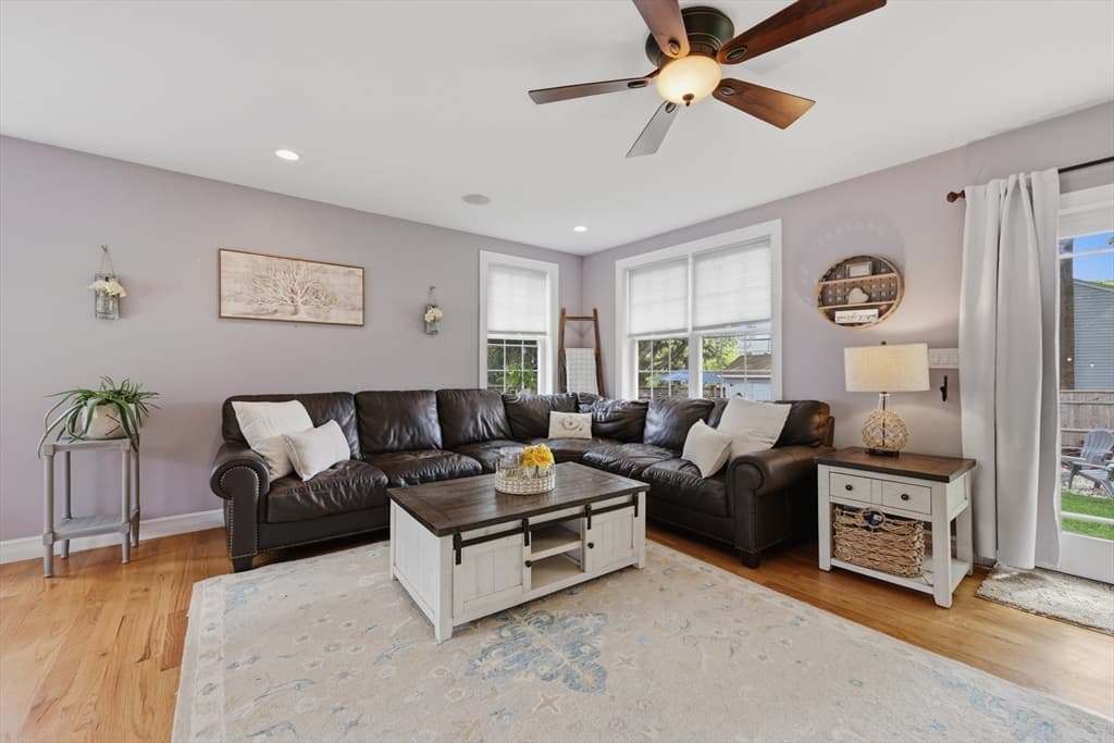 Casa em Framingham — foto 5