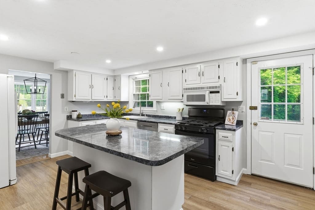 Casa em Framingham — foto 6