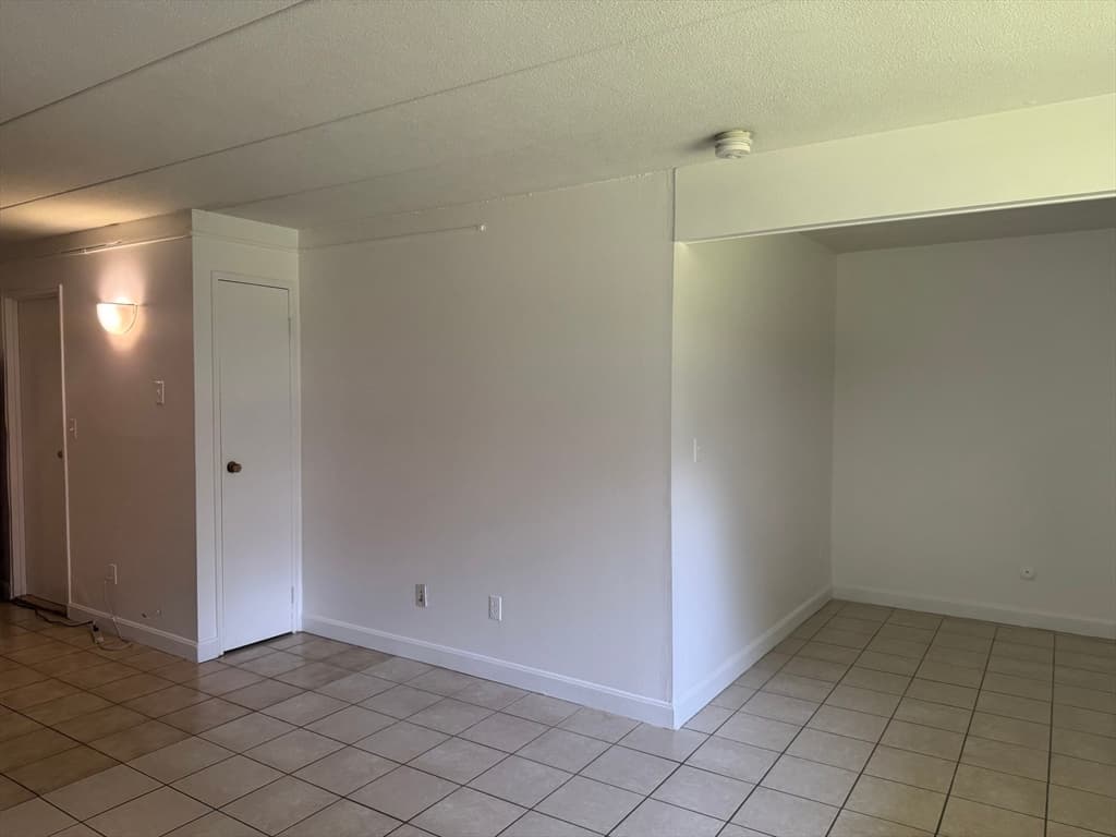 Condomínio em Framingham — foto 4