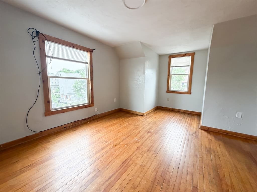 Multi-família em Worcester — foto 7