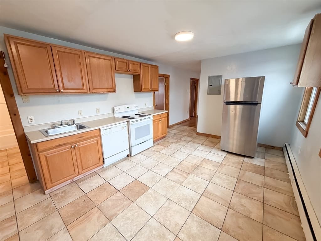 Multi-família em Worcester — foto 3