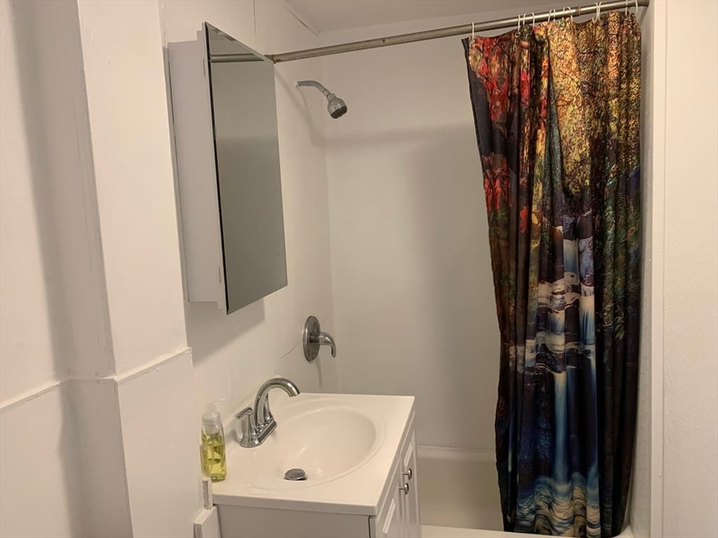 Multi-família em Worcester — foto 6
