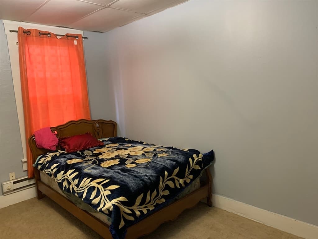 Multi-família em Worcester — foto 4