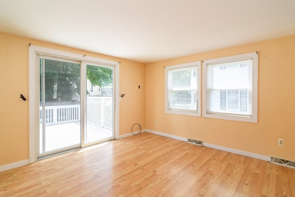 Casa em Natick — foto 8