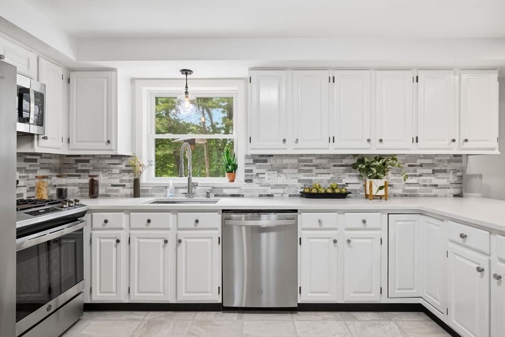 Casa em Hopkinton — foto 8