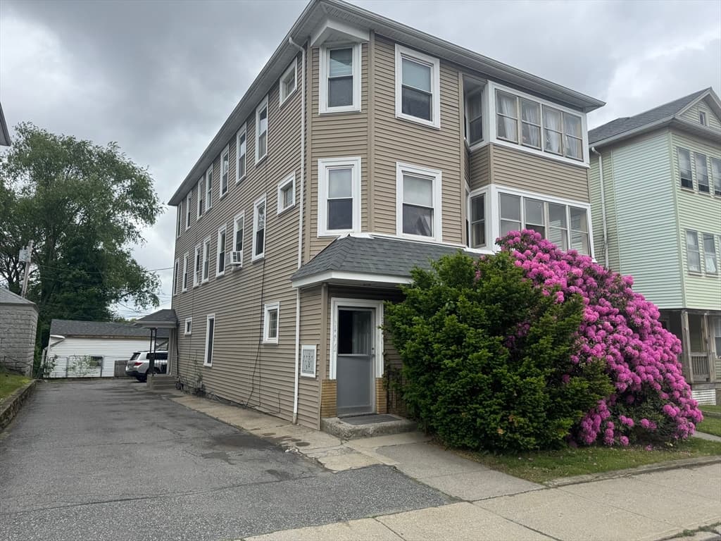 Multi-família em Worcester