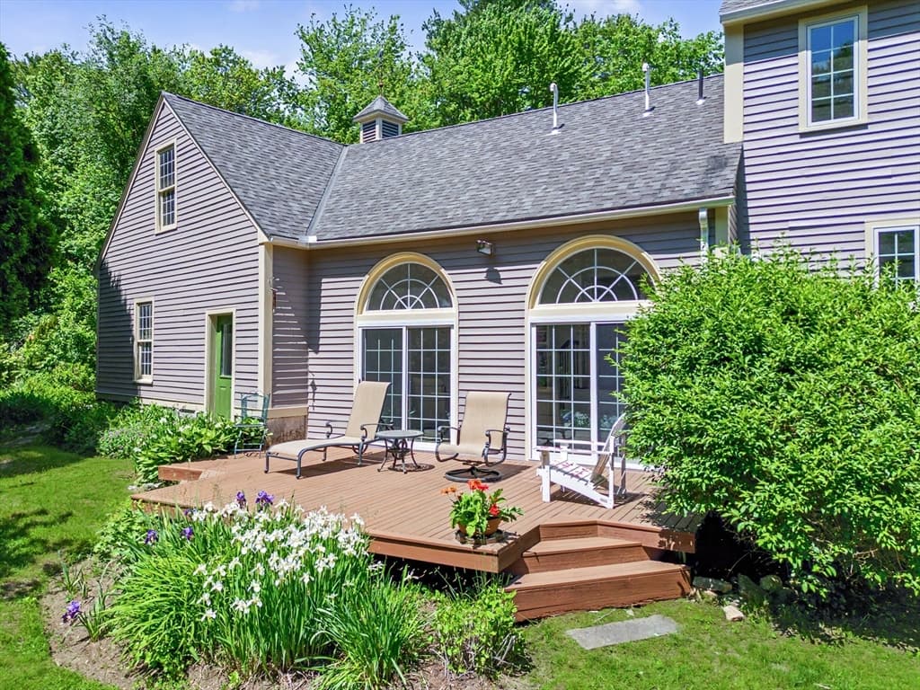 Casa em Hopkinton — foto 2