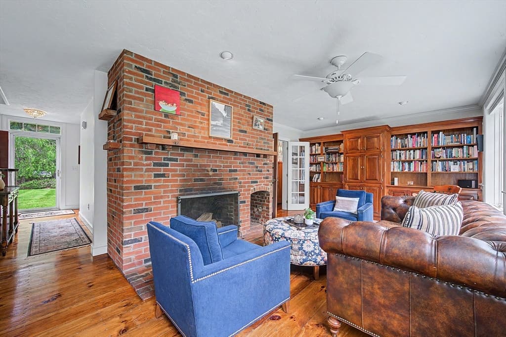 Casa em Hopkinton — foto 8