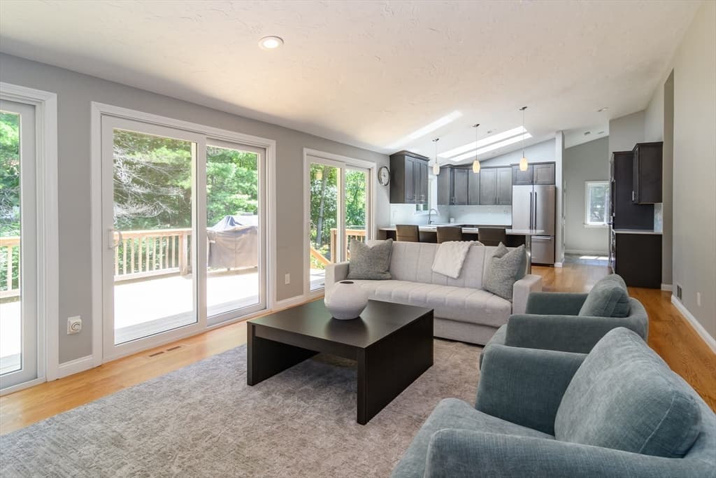 Casa em Natick — foto 3