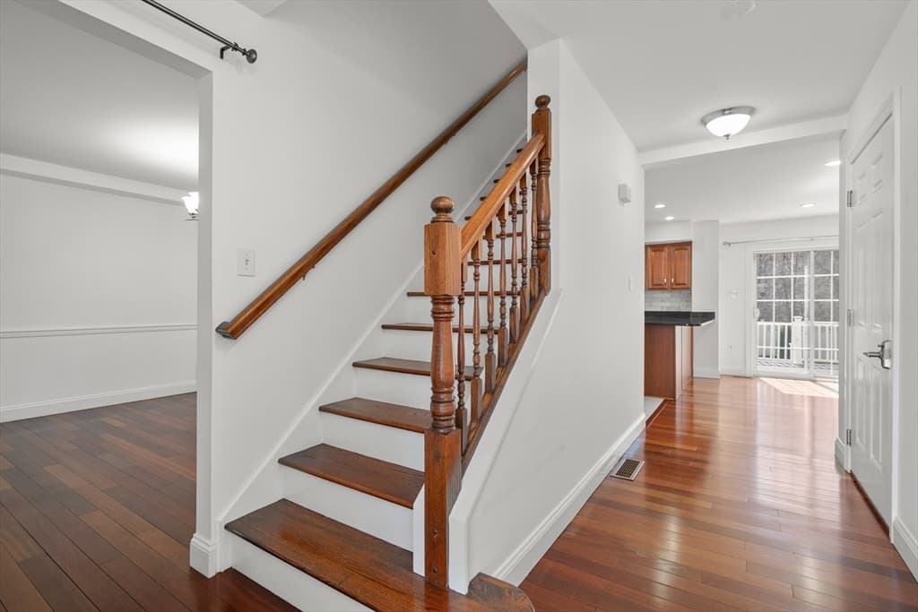 Casa em Natick — foto 7