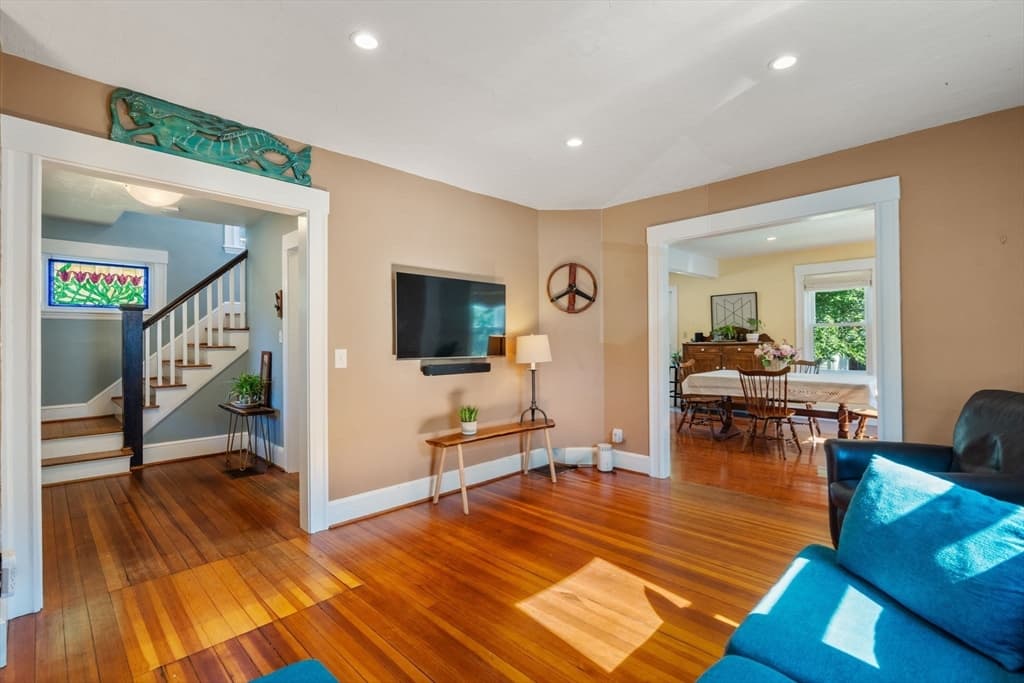 Casa em Natick — foto 5