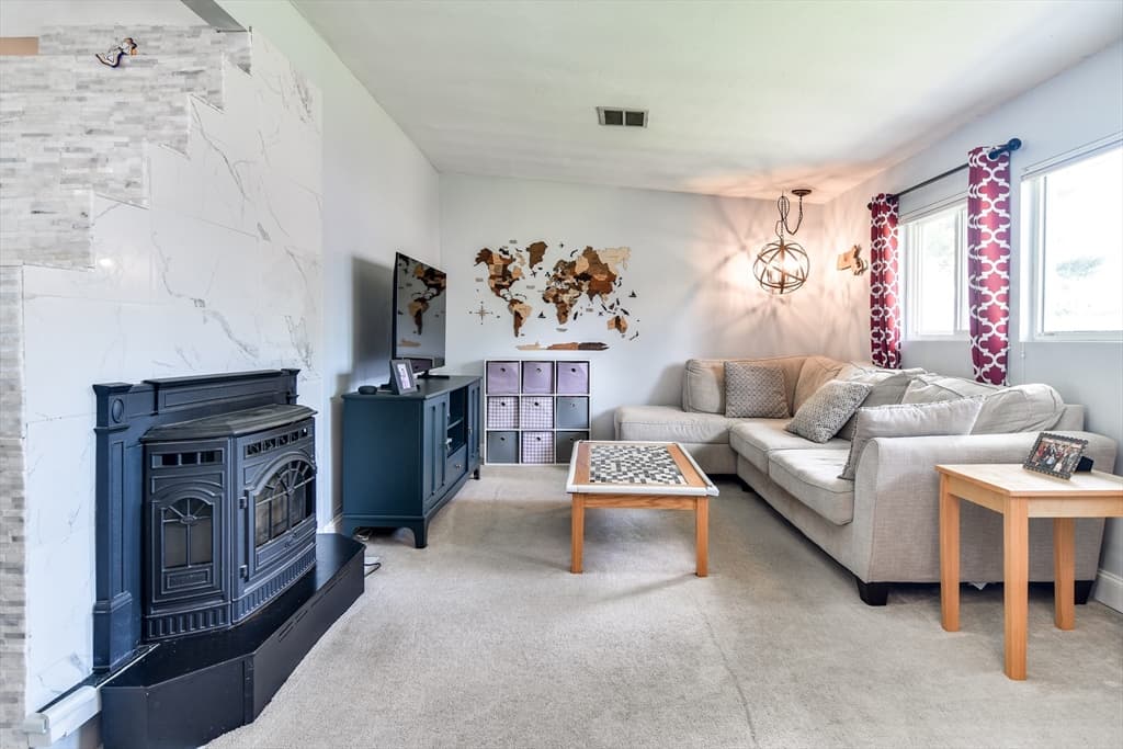 Casa em Framingham — foto 4