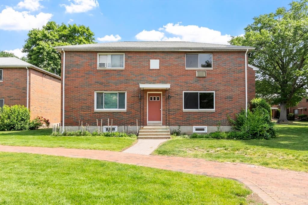 Condomínio em Framingham