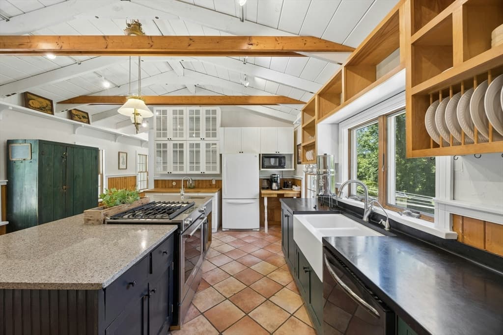 Casa em Hopkinton — foto 2