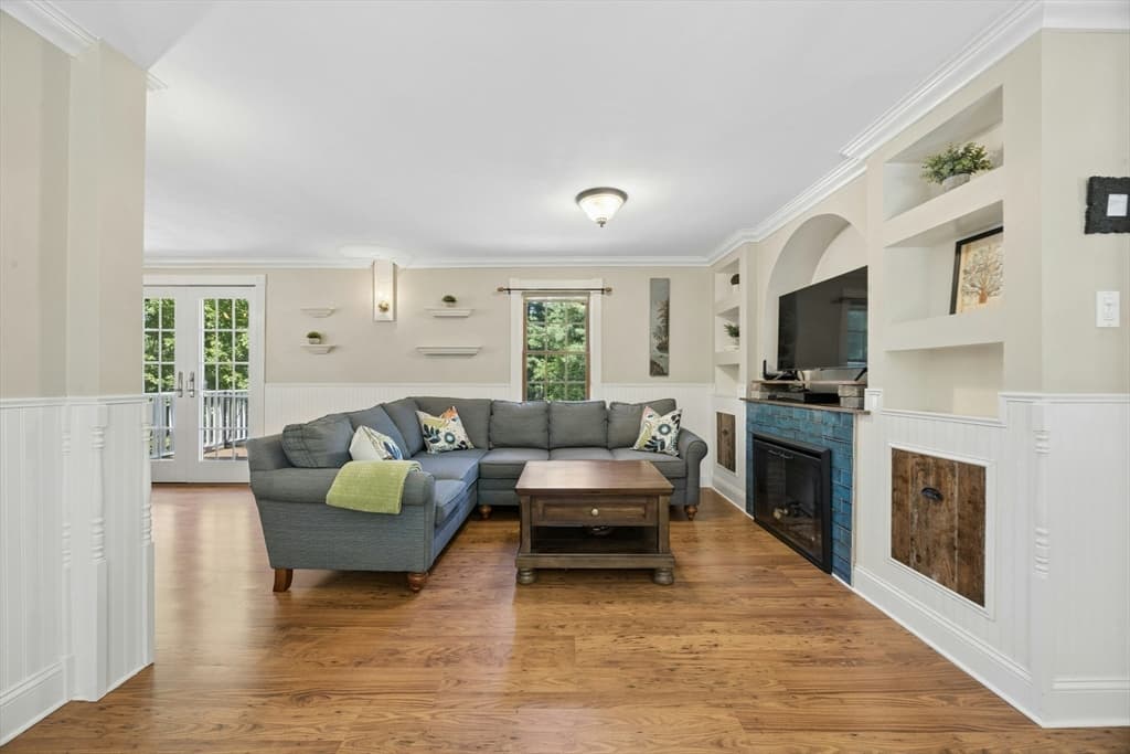Casa em Hopkinton — foto 9