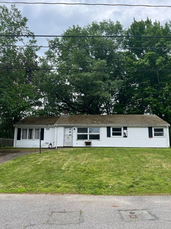 Casa em Framingham — foto 2