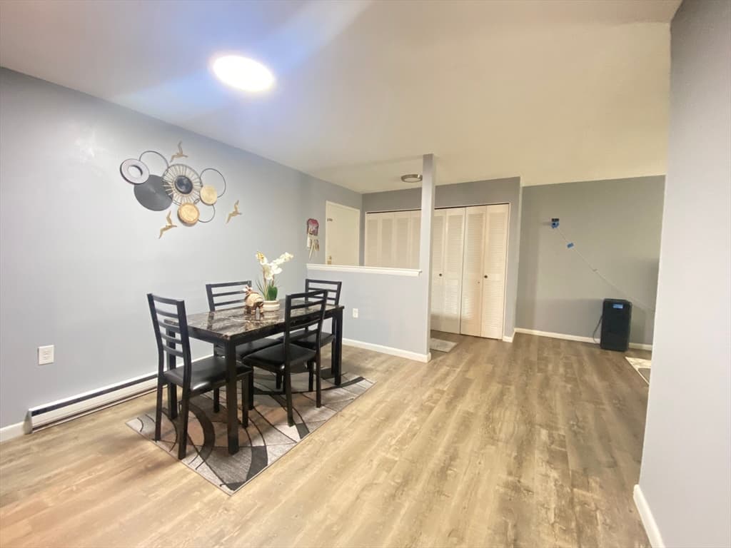 Condomínio em Framingham — foto 2