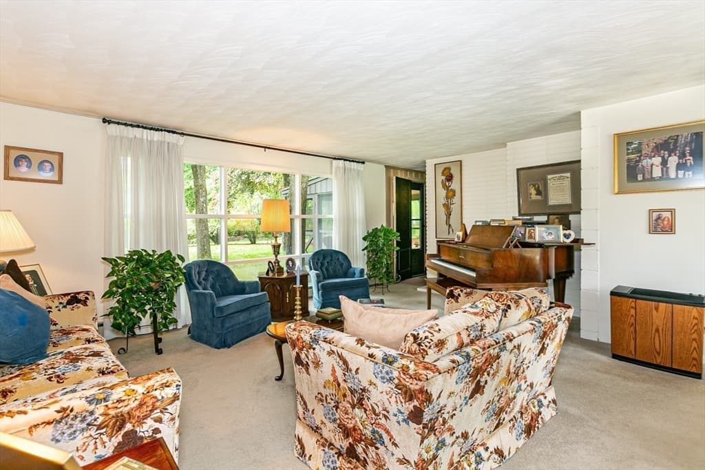 Casa em Natick — foto 4