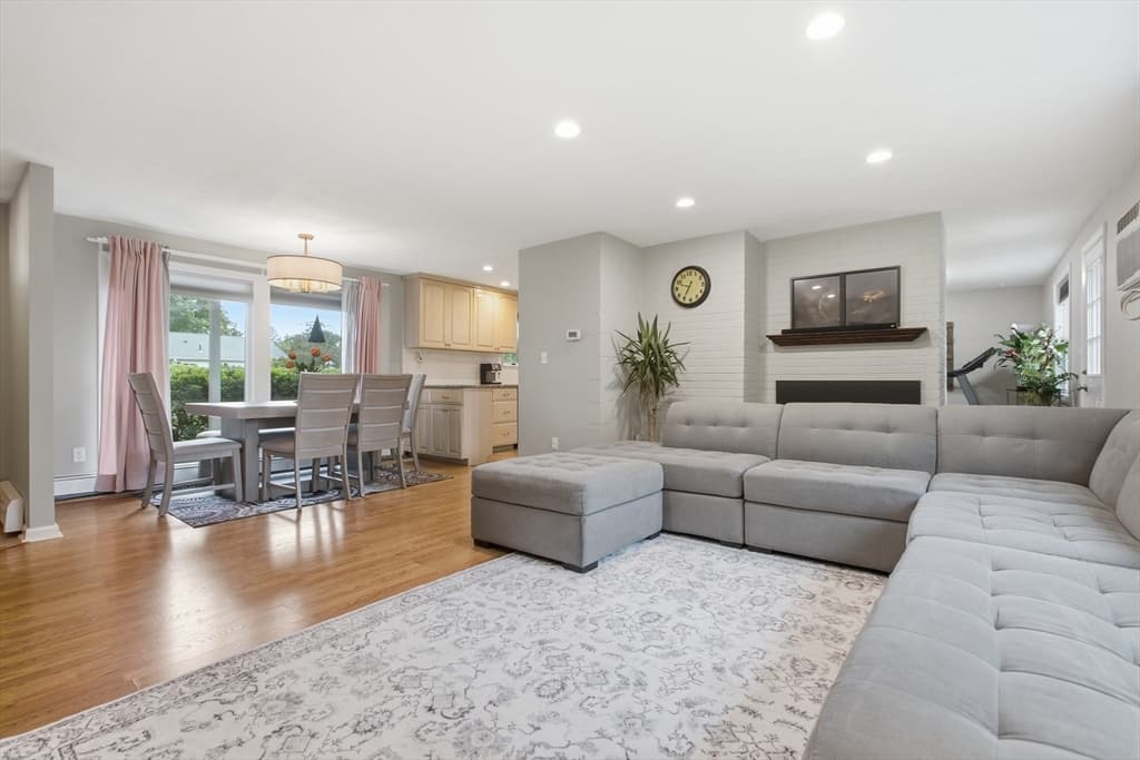 Casa em Framingham — foto 5