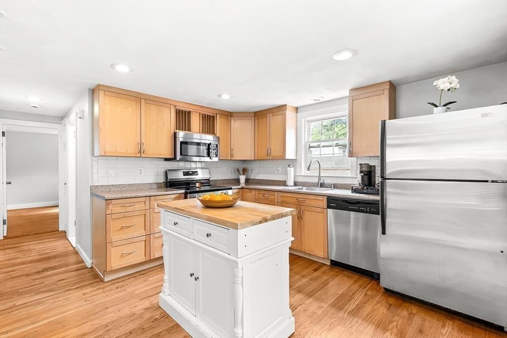 Casa em Natick — foto 4