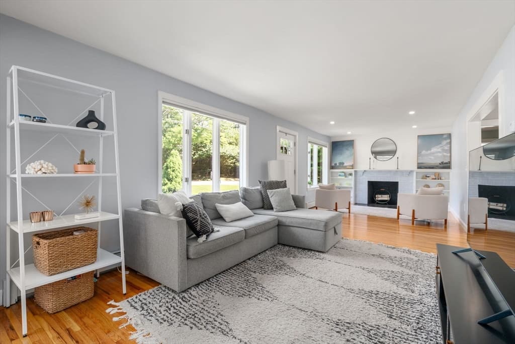 Casa em Hopkinton — foto 6