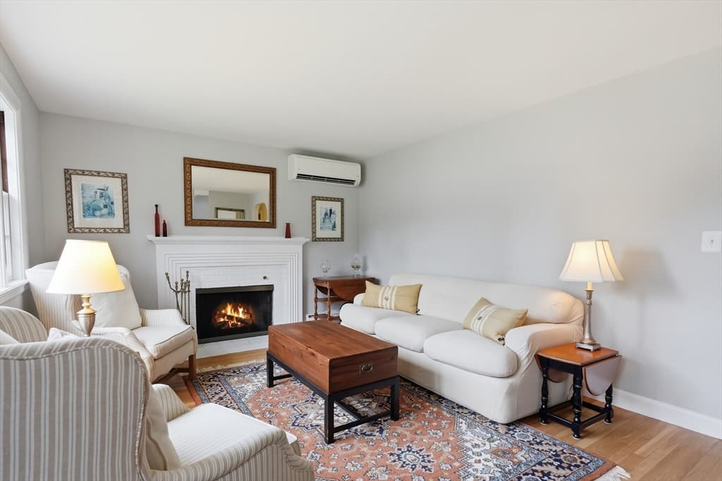 Casa em Framingham — foto 6