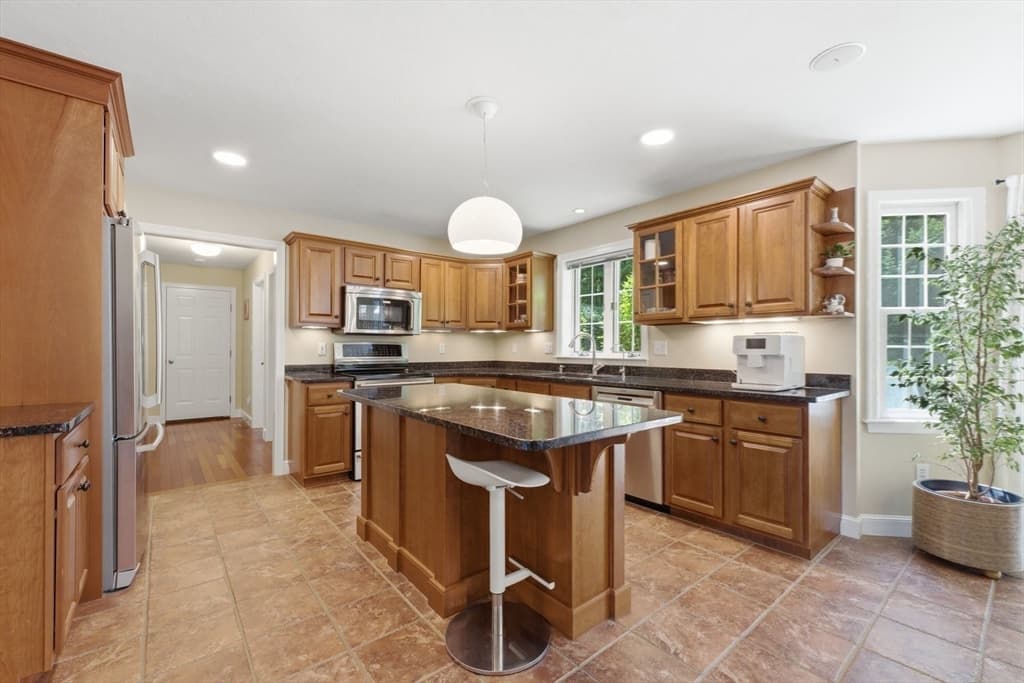 Casa em Hopkinton — foto 7