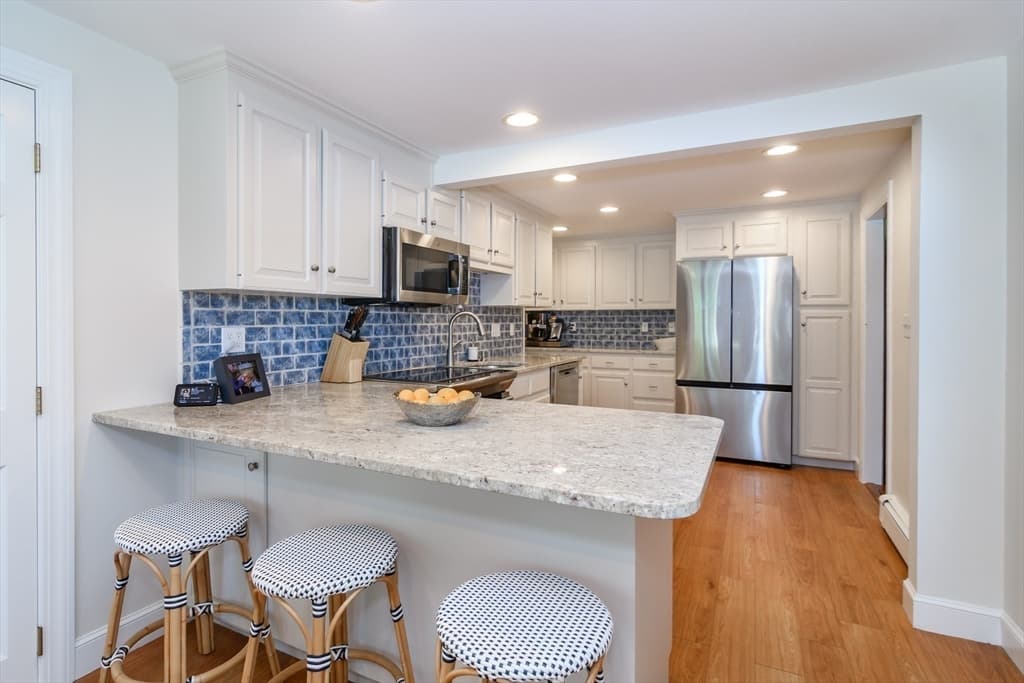Casa em Natick — foto 5