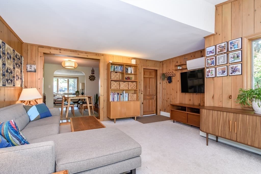 Casa em Natick — foto 8