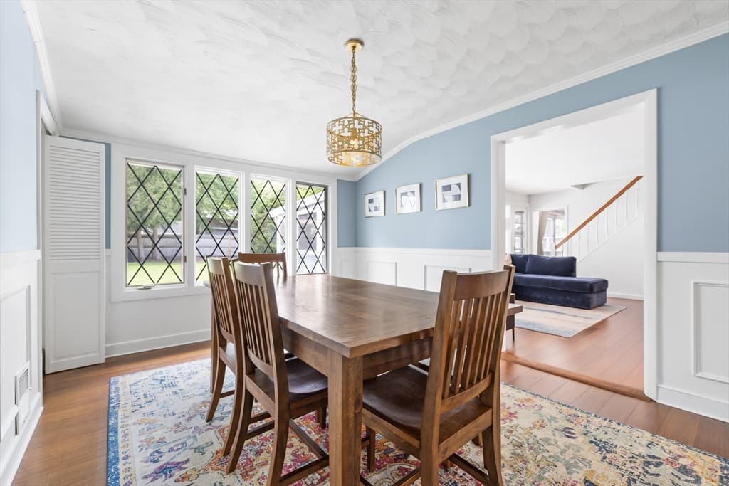 Casa em Natick — foto 9