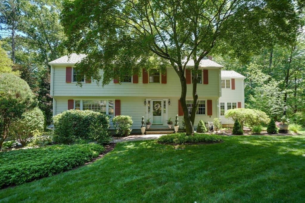 Casa em Framingham — foto 2