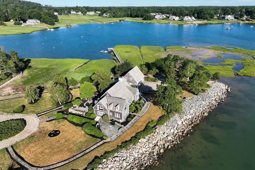 Casa em Duxbury — foto 2