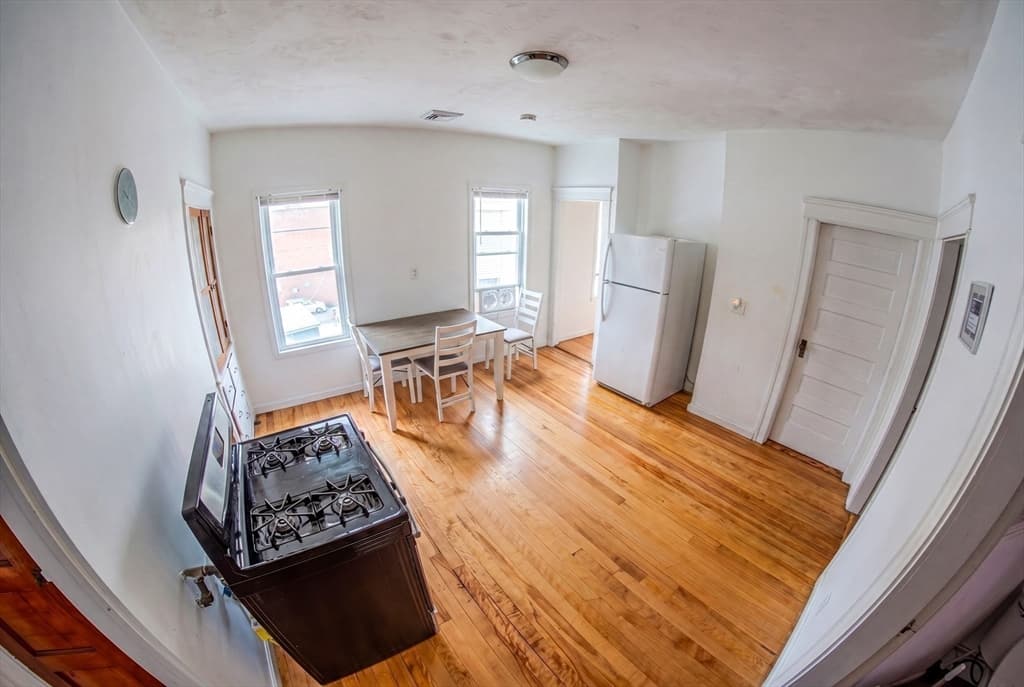 Multi-família em Worcester — foto 6